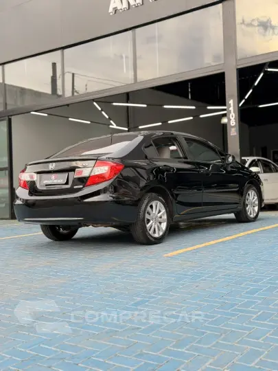 Civic Sedan LXS 1.8/1.8 Flex 16V Aut. 4p