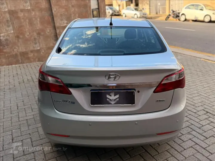 HB20S 1.6 Comfort Plus 16V