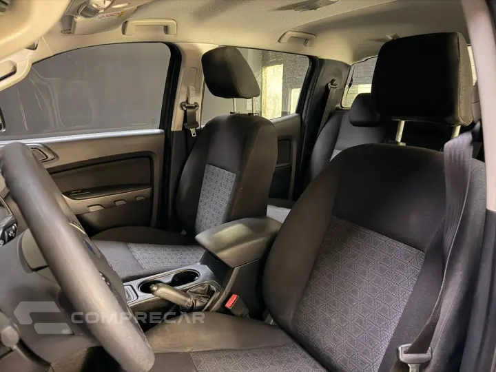RANGER 2.2 XLS 4X2 CD 16V DIESEL 4P AUTOMÁTICO