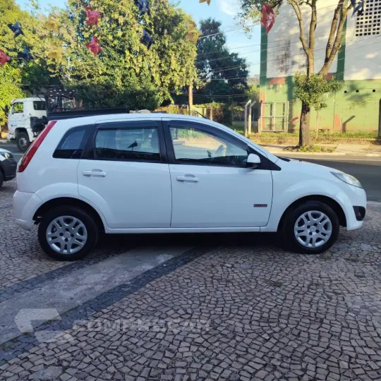 Fiesta 1.6 8V Flex/Class 1.6 8V Flex 5p