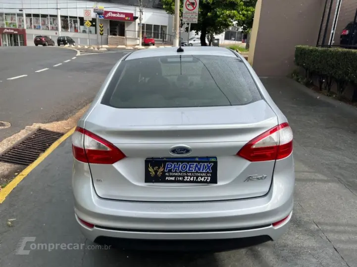 FIESTA 1.6 SE Plus Sedan 16V