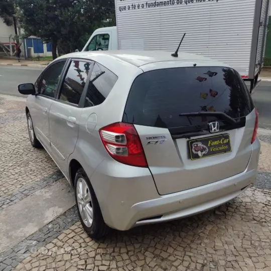 Fit LX 1.4/ 1.4 Flex 8V/16V 5p Mec.