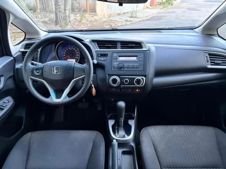 Fit 1.5 16v LX CVT (Flex)