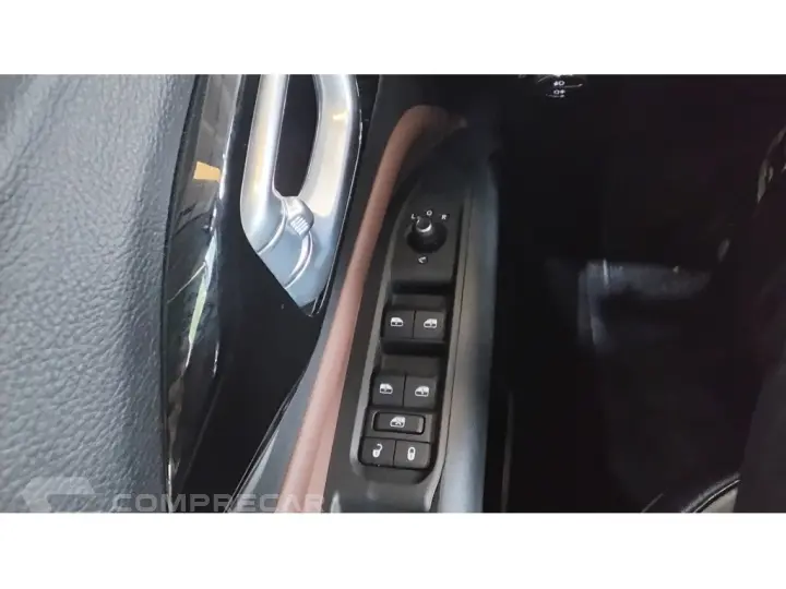 COMPASS 1.3 T270 TURBO FLEX LIMITED AT6