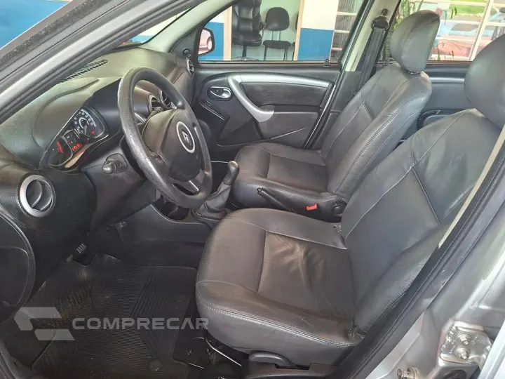 Sandero 1.6 EXPRESSION 8V FLEX 4P MANUAL