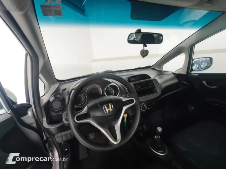 FIT 1.4 LX 16V