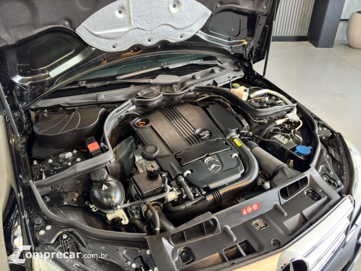C 180 1.6 CGI CLASSIC 16V TURBO GASOLINA 4P AUTOMÁTICO