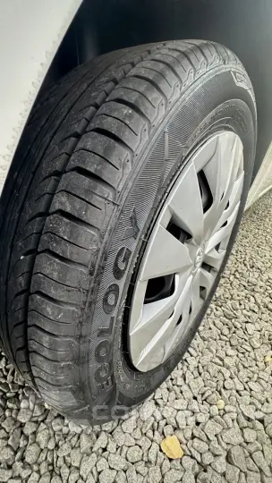 Yaris Sedan 1.5 16V 4P FLEX XL