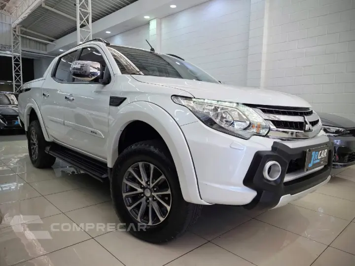 L200 TRITON  2.4 16V TURBO DIESEL SPORT HPE-S CD 4P 4X4 AUTO