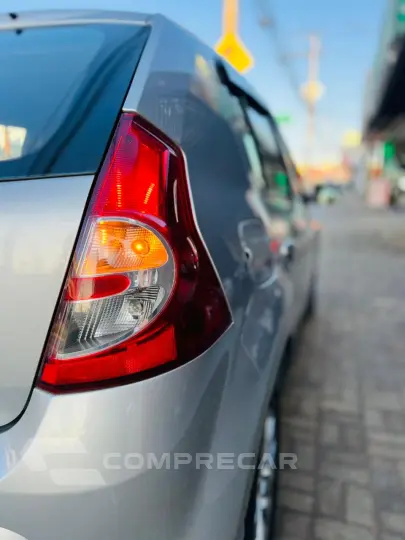 SANDERO 1.0 Expression 16V