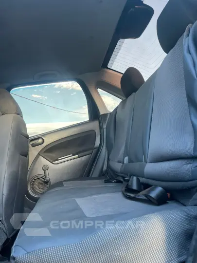 Fiesta Sedan 1.0 8V Flex 4p