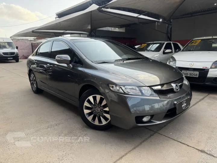 Civic 1.8 16V 4P FLEX LXL AUTOMÁTICO