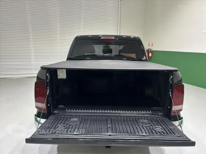 AMAROK 3.0 V6 TDI DIESEL HIGHLINE CD 4MOTION AUTO