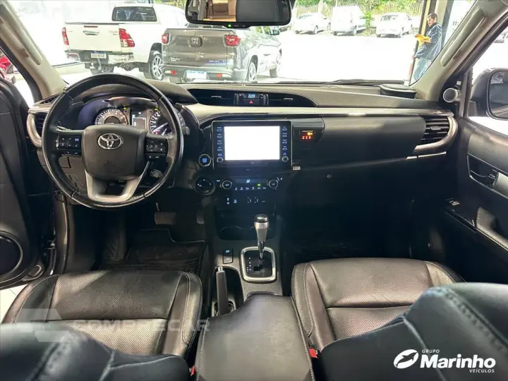 HILUX 2.8 D-4D TURBO DIESEL CD SRX 4X4 AUTOMÁTICO