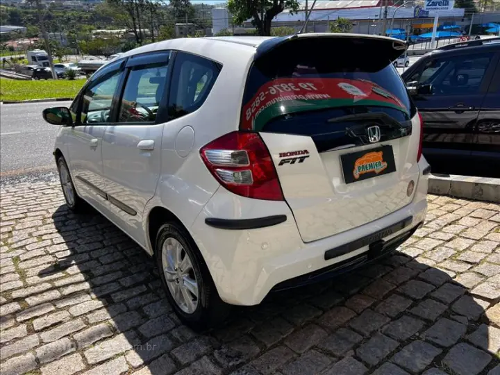 FIT 1.4 LX 16V