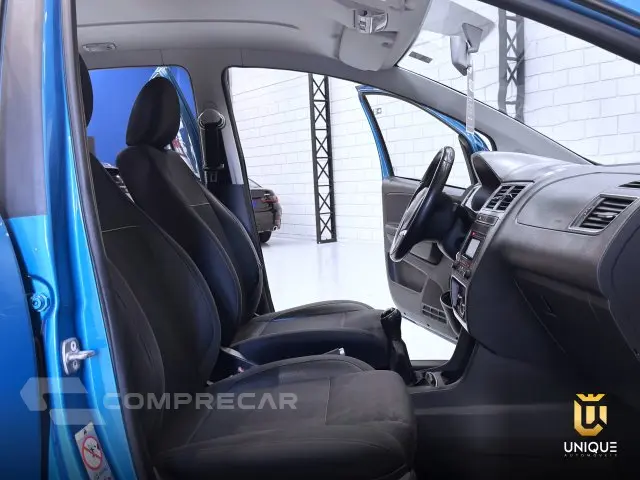 FOX - 1.6 MSI COMFORTLINE 8V 4P MANUAL