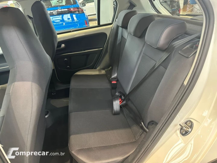UP 1.0 4P FLEX 170 TSI XTREME