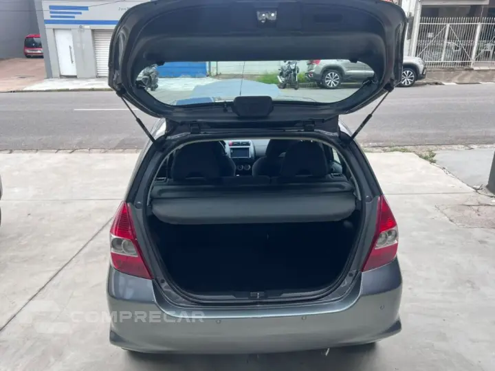 Fit LX 1.4/ 1.4 Flex 8V/16V 5p Mec.