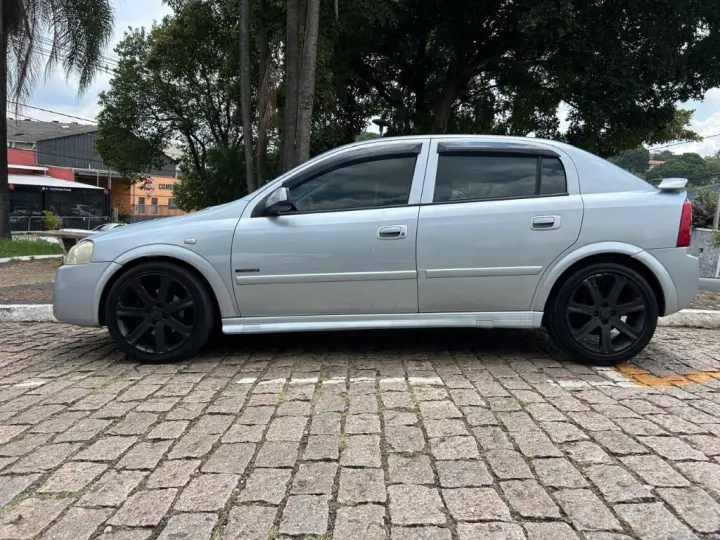 Astra Advantage 2.0 MPFI 8V FlexPower 5p