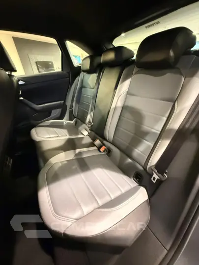 Nivus 1.0 4P FLEX 200 TSI HIGHLINE AUTOMÁTICO
