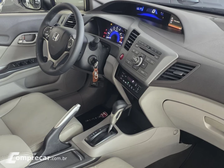 Civic 1.8 16V 4P FLEX LXS AUTOMÁTICO