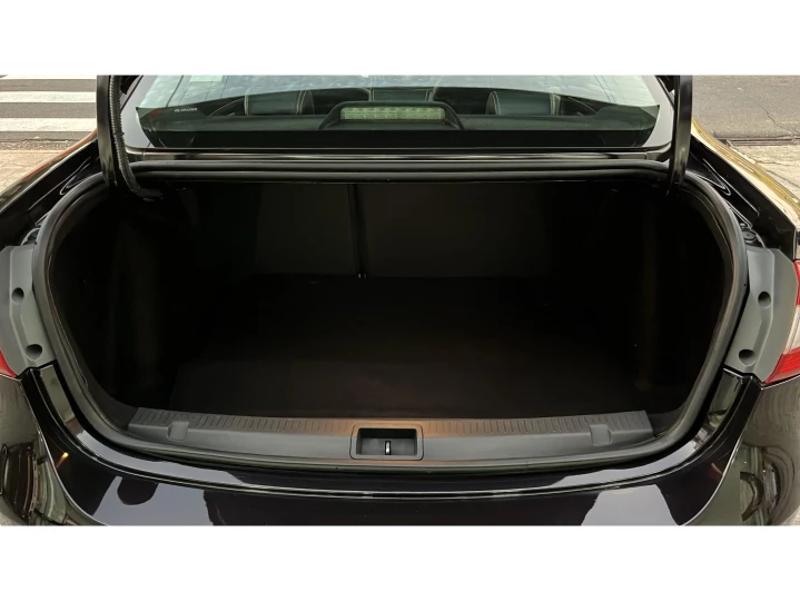 FLUENCE 2.0 DYNAMIQUE PLUS 16V FLEX 4P AUTOMÁTICO