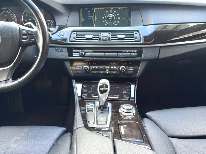 550i 4.4 SEDAN V8 32V GASOLINA 4P AUTOMÁTICO