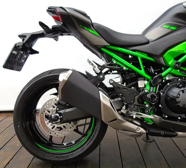KAWASAKI Z900 ABS