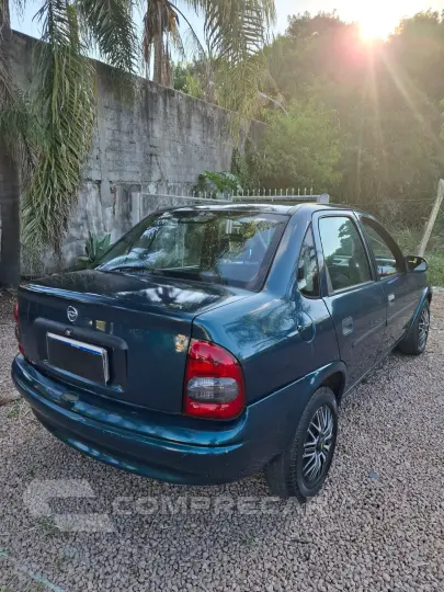 Corsa Sedan
