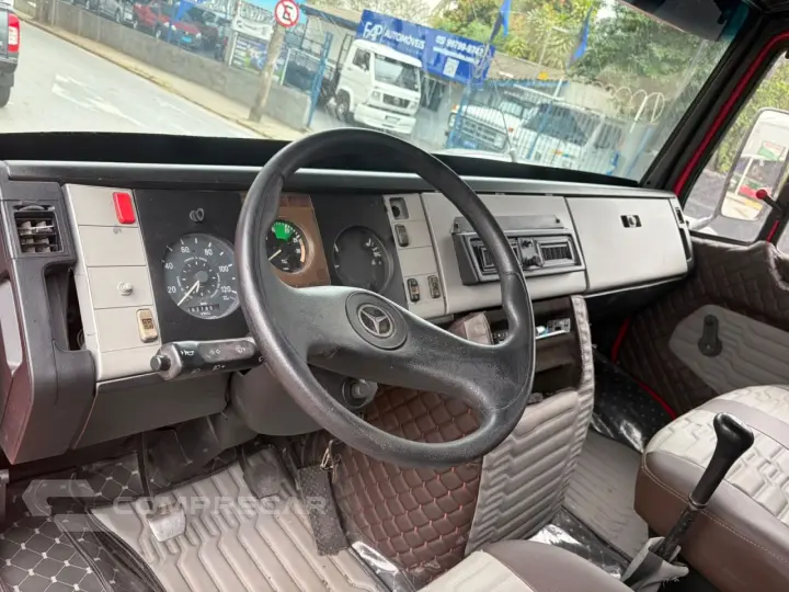 710 Modelo sem Versão