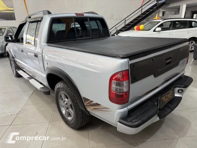 S10 - 2.4 MPFI RODEIO 4X2 CD 8V 4P MANUAL