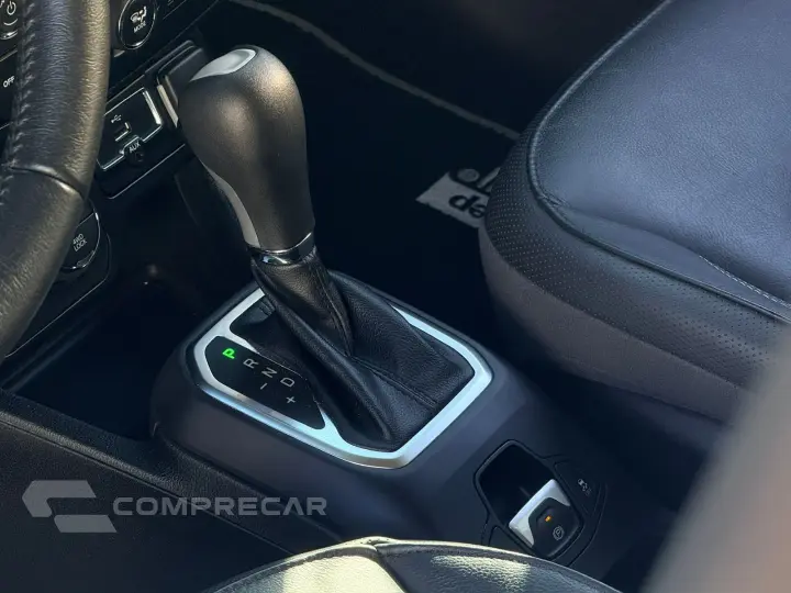 RENEGADE 2.0 16V Turbo Longitude 4X4