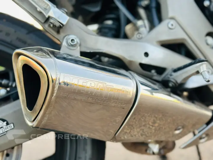 CB 600F HORNET