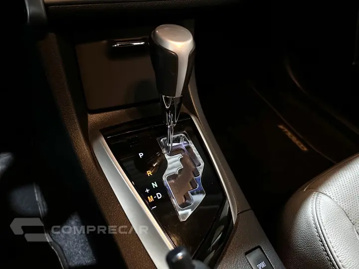 COROLLA 2.0 XEI 16V FLEX 4P AUTOMÁTICO