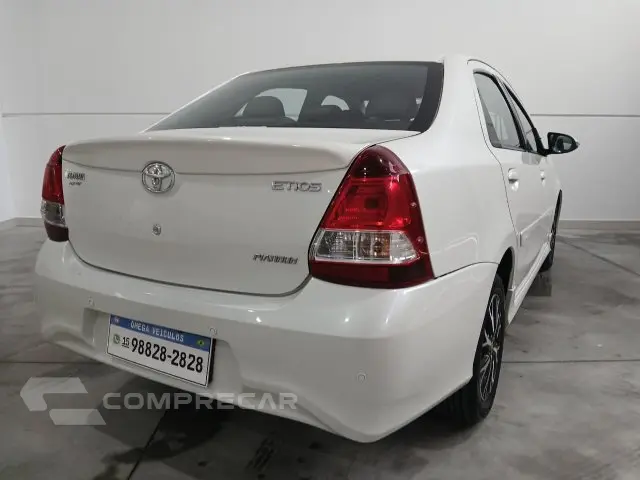 ETIOS SEDAN - 1.5 PLATINUM SEDAN 16V 4P AUTOMÁTICO