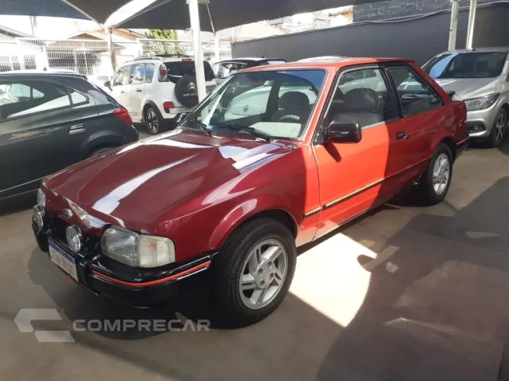 ESCORT 1.6 XR3 8V