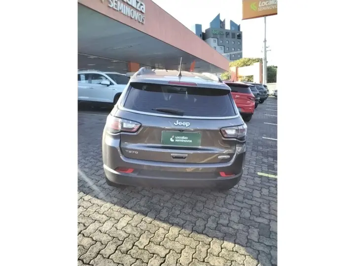 COMPASS 1.3 T270 TURBO FLEX LONGITUDE AT6