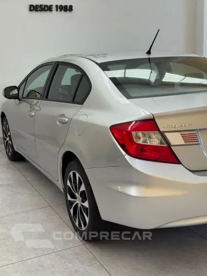 Civic 2.0 16V 4P FLEX LXR AUTOMÁTICO