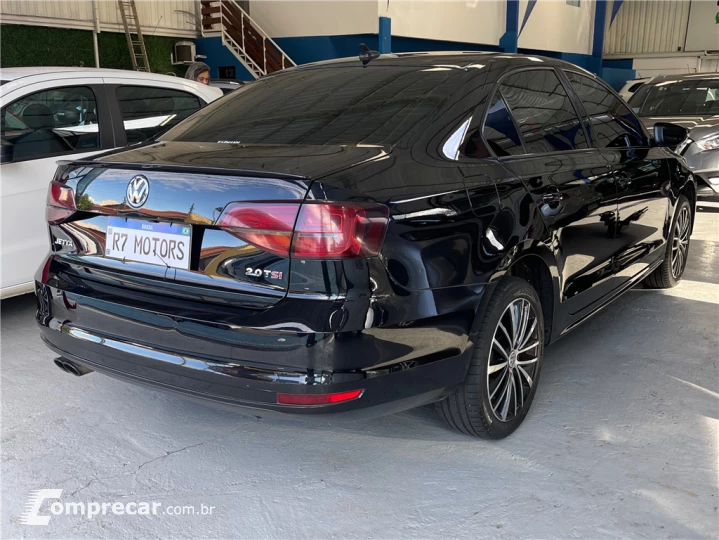 JETTA 2.0 TSI HIGHLINE 211CV GASOLINA 4P TIPTRONIC