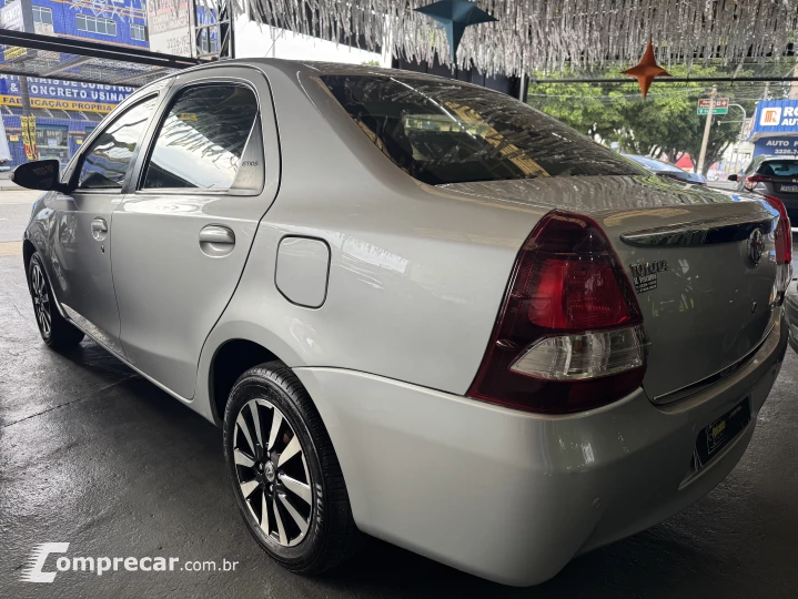 ETIOS 1.5 Platinum Sedan 16V