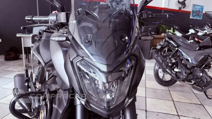 DOMINAR 400C