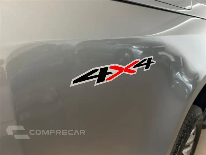 S10 2.8 16V TURBO DIESEL HIGH COUNTRY CD 4X4 AUTO