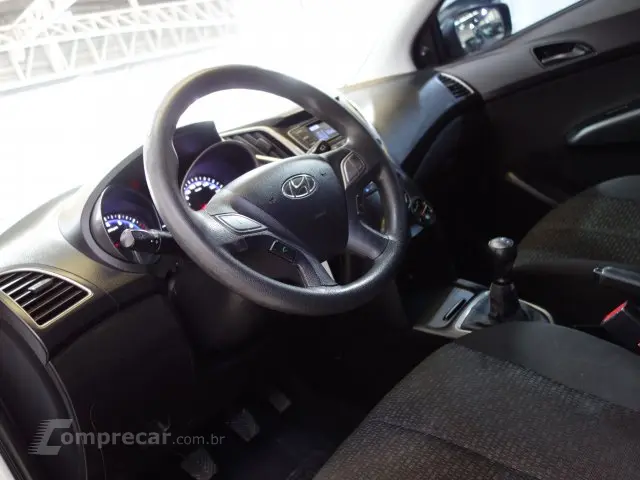 HB20 - 1.0 COMFORT 12V 4P MANUAL