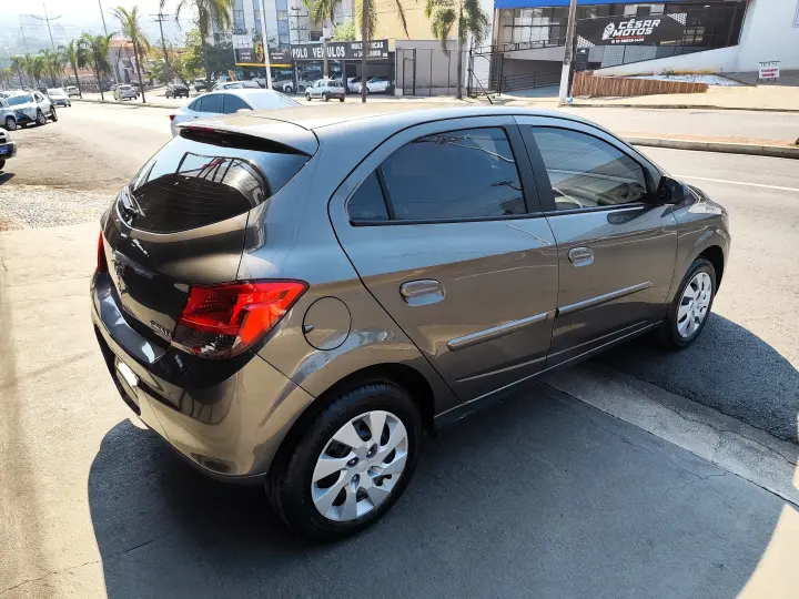 ONIX 1.4 MPFI LT 8V