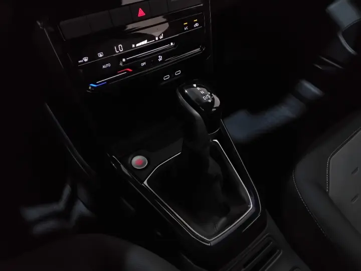 T-CROSS 1.0 200 TSI TOTAL FLEX COMFORTLINE AUTOMÁTICO