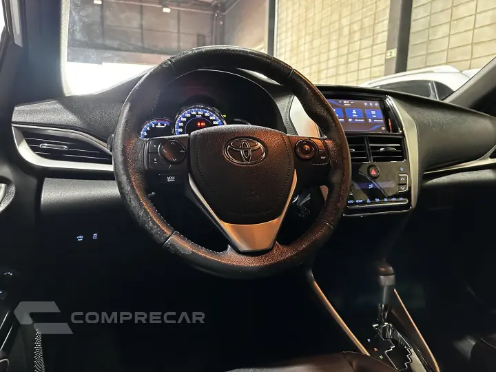 YARIS 1.5 16V FLEX XLS CONNECT MULTIDRIVE