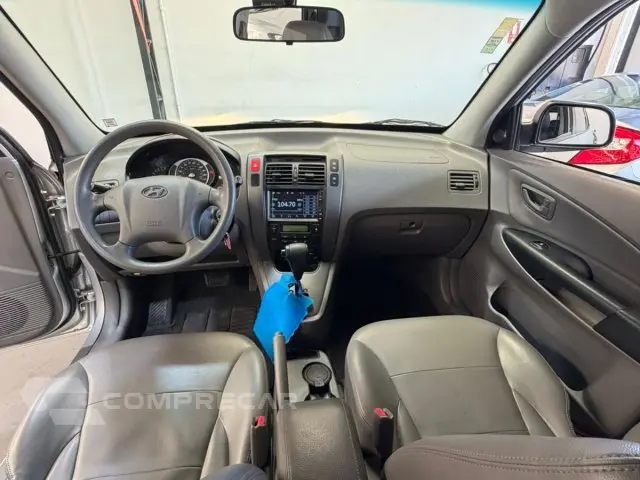 TUCSON - 2.0 MPFI GLS 16V 143CV 2WD 4P AUTOMÁTICO