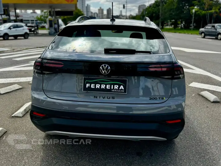 Nivus 1.0 200 Tsi Total Flex Highline Automático