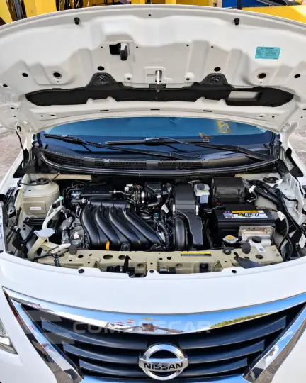 VERSA SL 1.6 16V FlexStart 4p Aut.