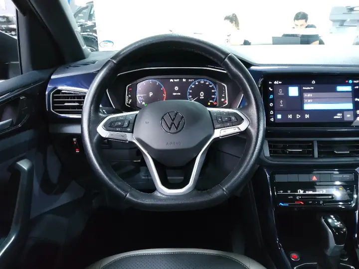 T-CROSS 1.0 200 TSI TOTAL FLEX COMFORTLINE AUTOMÁTICO